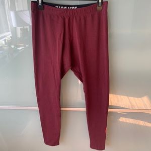 nike burgundy leggings size large!